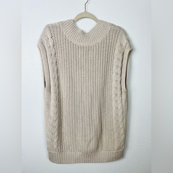 PISTOLA Kiran V-Neck Pullover Vest sweater size M - Picture 5 of 8